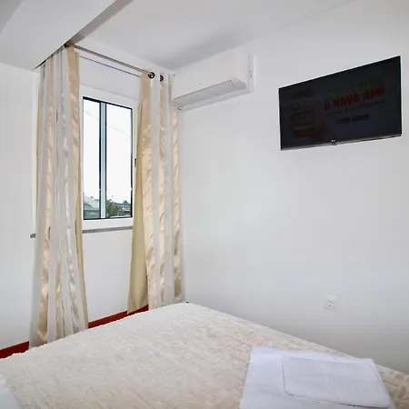 Ferienwohnung Fuer 4 Personen Ca 90 Qm In Cmara De Lobos, Madeira Suedkueste Von Madeira