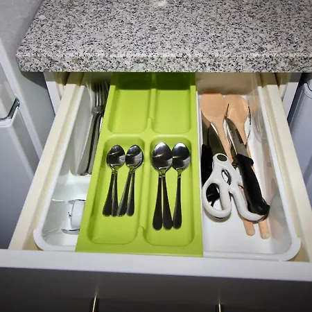 Ferienwohnung Fuer 4 Personen Ca 90 Qm In Cmara De Lobos, Madeira Suedkueste Von Madeira * Camara de Lobos
