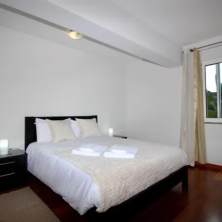 Ferienwohnung Fuer 4 Personen Ca 90 Qm In Cmara De Lobos, Madeira Suedkueste Von Madeira
