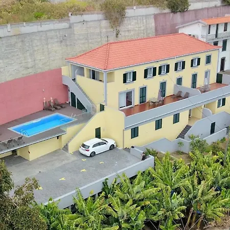 Ferienwohnung Fuer 4 Personen Ca 90 Qm In Cmara De Lobos, Madeira Suedkueste Von Madeira *